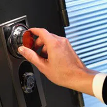 Advanced Locksmith Service Rockaway Park, NY 347-380-8328 - sb-com-01
